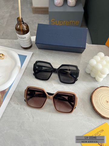 ES - LOV SunglaES - 042