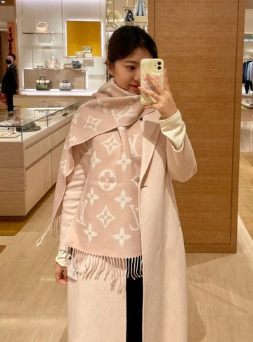 ES - LOV Scarf - 196