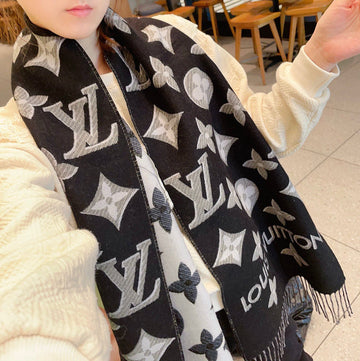 ES - LOV Scarf - 224