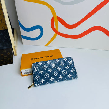 ES - LOV Wallet - 1180