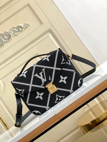 ES - LOV Women Bag - 3019