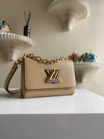 ES - LOV Women Bag - 2556