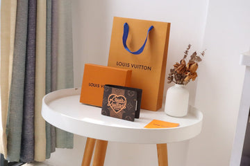 ES - LOV Wallet - 1358
