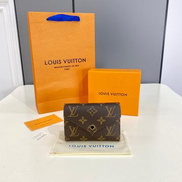 ES - LOV Wallet - 688