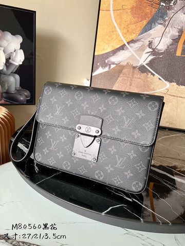 ES - LOV Women Bag - 2700