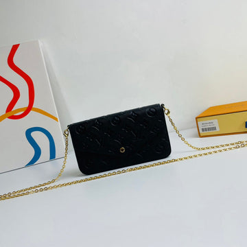 ES - LOV Wallet - 1123