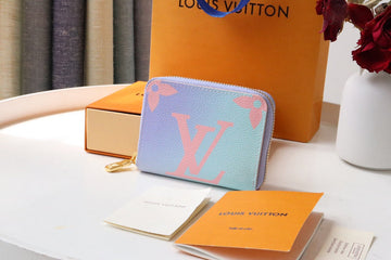 ES - LOV Wallet - 027
