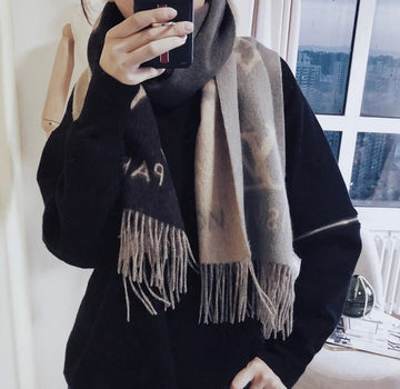ES - LOV Scarf - 079