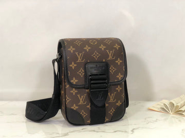 ES - LOV Women Bag - 2697
