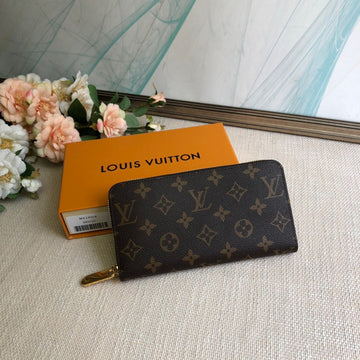 ES - LOV Wallet - 579