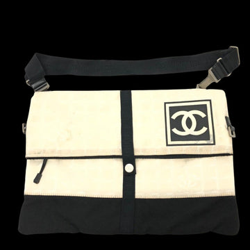 White Fabric Chanel Shoulder Bag