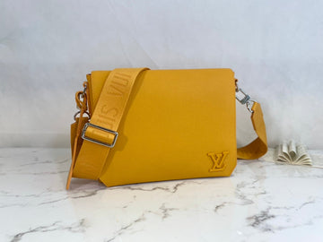 ES - LOV Women Bag - 2601