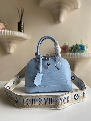 ES - LOV Women Bag - 944