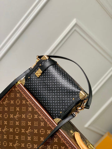 ES - LOV Women Bag - 2160