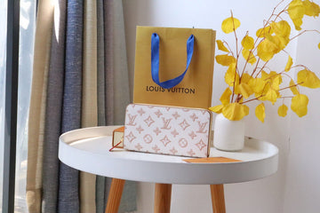 ES - LOV Wallet - 793