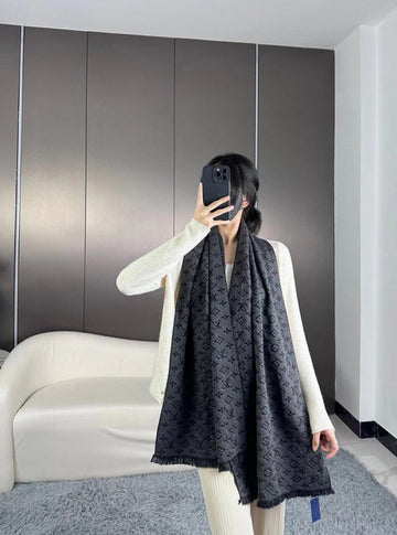 ES - LOV Scarf - 102