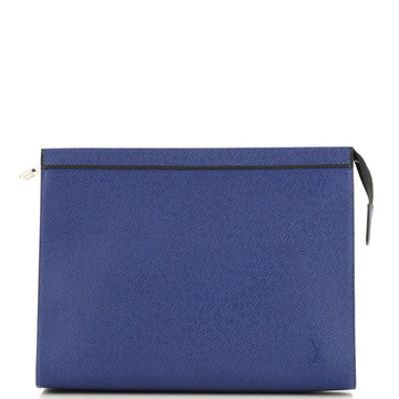 Pochette Voyage Taiga Leather MM