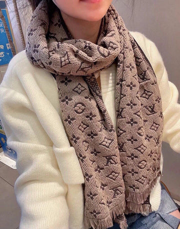 ES - LOV Scarf - 101