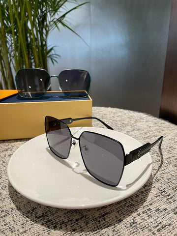 ES - LOV SunglaES - 161