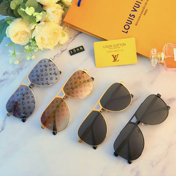 ES - LOV SunglaES - 204