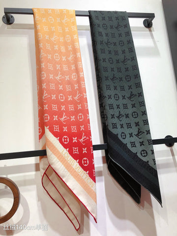 ES - LOV Scarf - 152