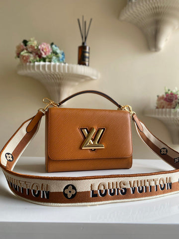 ES - LOV Women Bag - 2570