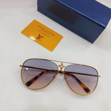 ES - LOV SunglaES - 131