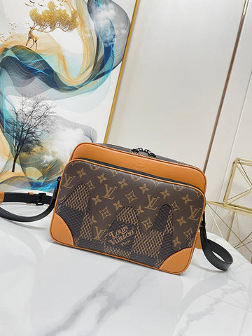 ES - LOV Women Bag - 2877