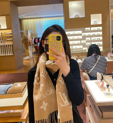 ES - LOV Scarf - 191