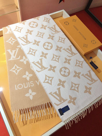 ES - LOV Scarf - 239