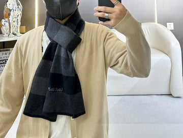 ES - LOV Scarf - 250